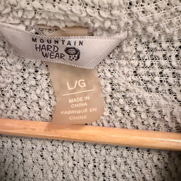 Mountain Hardware Jacket - Picture 5 of 5